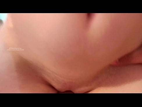 ❤️ අක්කගෙ කාමරේ නිදාගෙන එහෙමයි මට ඇහැරුනේ ️❌ Fucking අප වෙත ❌